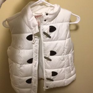 White puffer vest